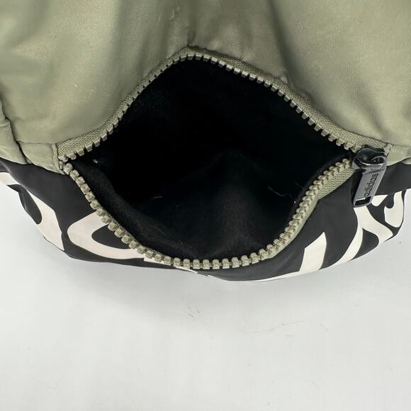 Adidas Linear Mini Backpack Small Travel Bag Olive Green/Black Adjustable Staps - Picture 6 of 9